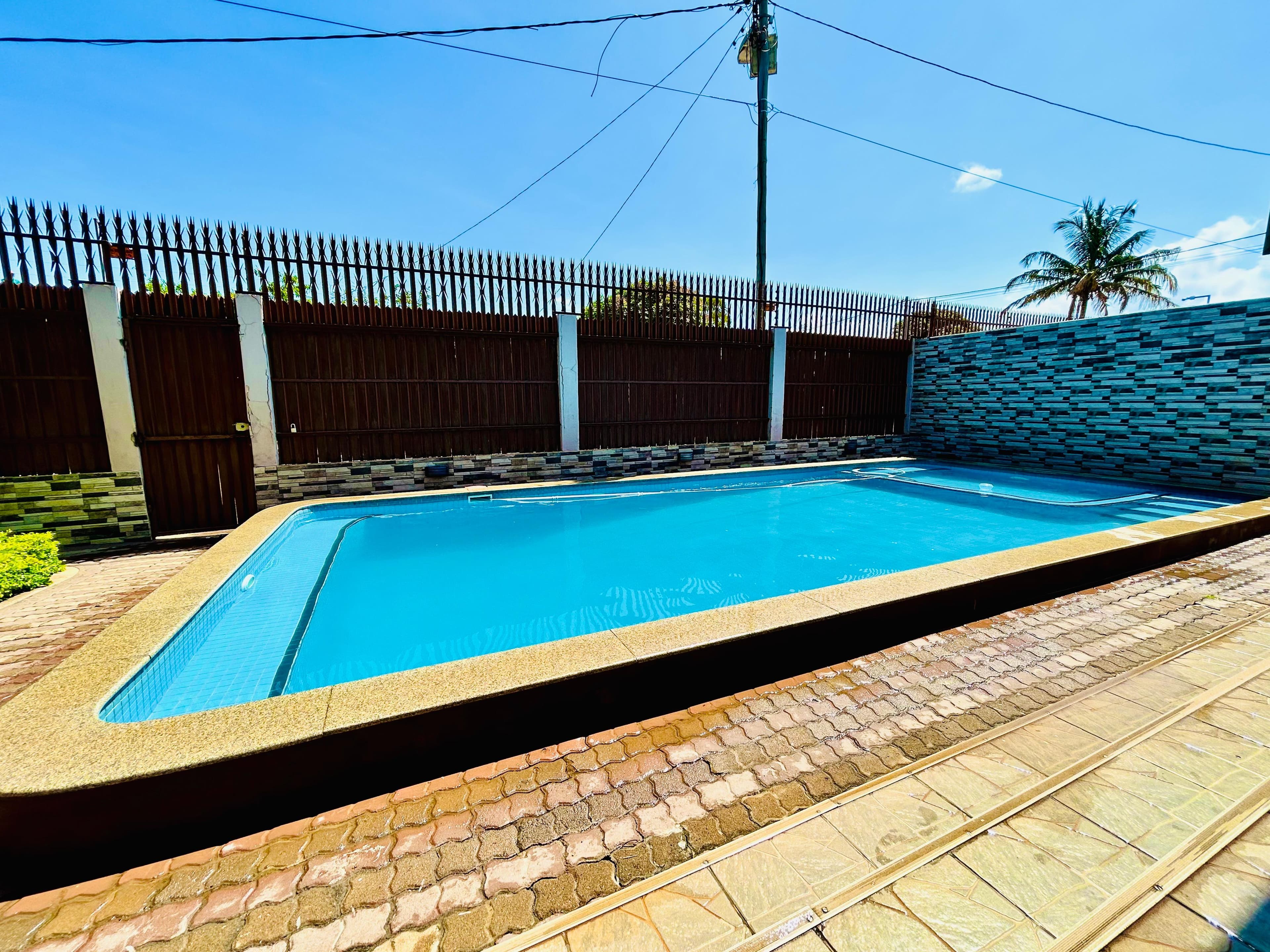 Piscina Média caseira com BebyPool